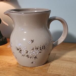 Newcor Stoneware Server made In Taiiwan Microwave Safe